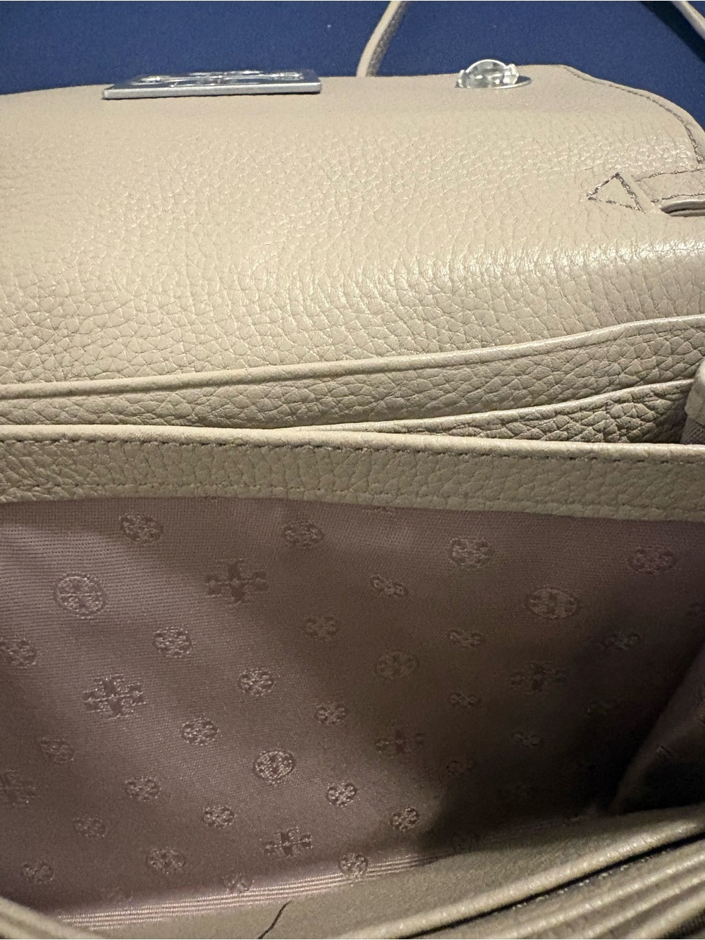 Tory Burch Taupe Brittan Crossbody / Chain Wallet - Picture 6 of 7